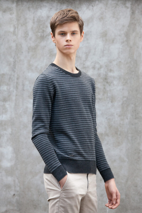 HENN men´s sweater Dark Grey