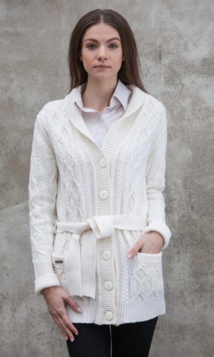 Lambswool cable knit women´s shawl collar cardigan Amalie off white